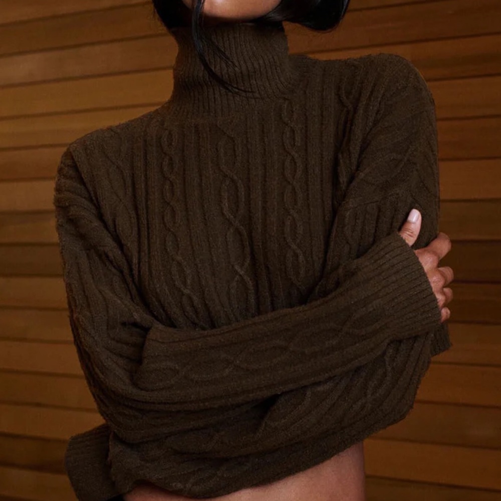 Alo Yoga Cable Knit Cropped Winter Bliss Turtleneck Long Sleeve Expresso XS